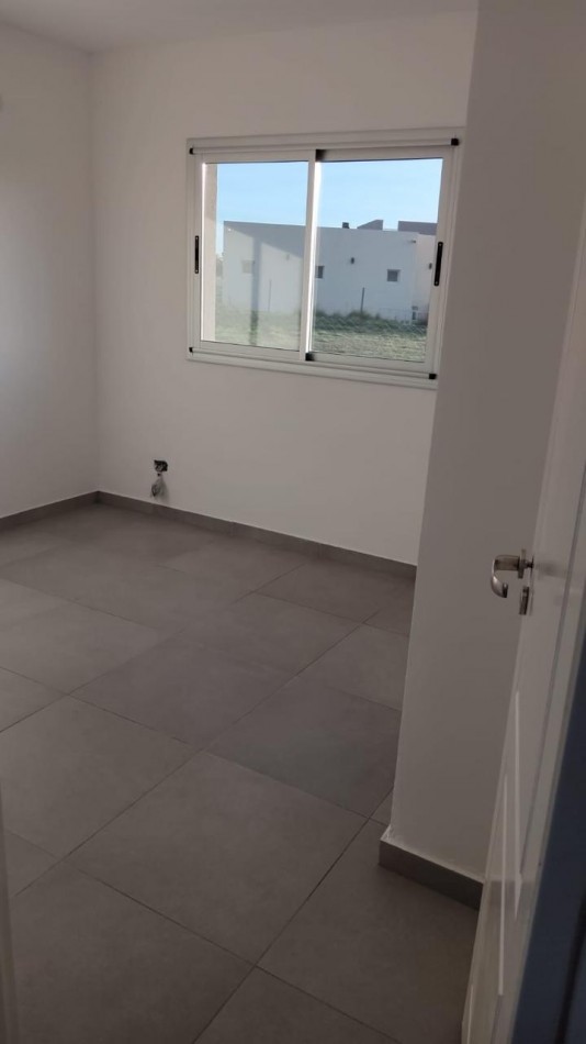 CASA EN VENTA EN BARRIO SAN SEBASTIAN