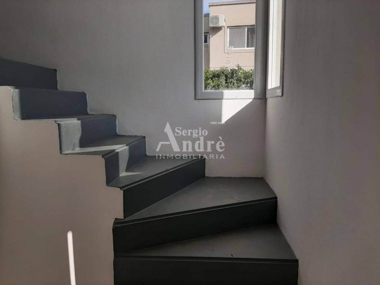 VENTA CASA BARRIO SAN ALFONSO PILAR DEL ESTE 