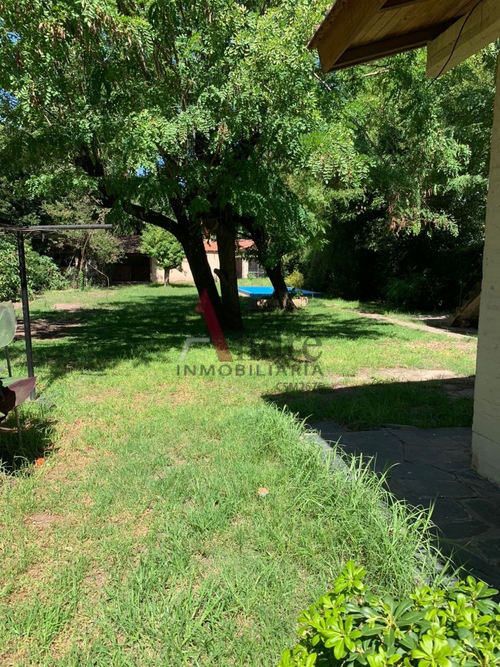 Casa en VENTA con quincho y pileta; BarrioTrujuy San Miguel