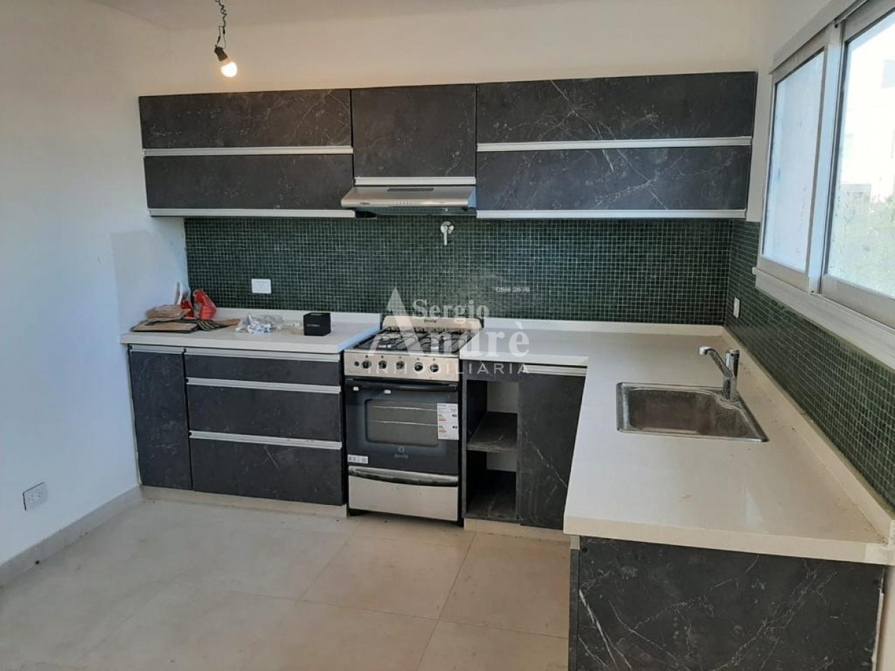 CASA A LA VENTA EN BARRIO SAN EDUARDO PILAR DEL ESTE