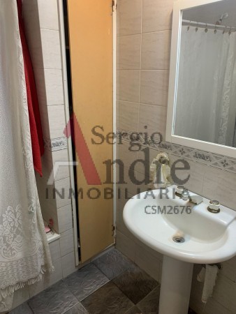 CASA EN GRAND BOURG CALLE TRIUNVIRATO 882 (100M DE RUTA 8)