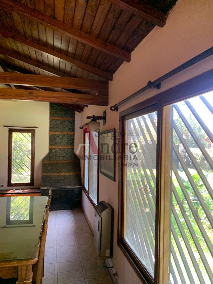 Casa en VENTA con quincho y pileta; BarrioTrujuy San Miguel