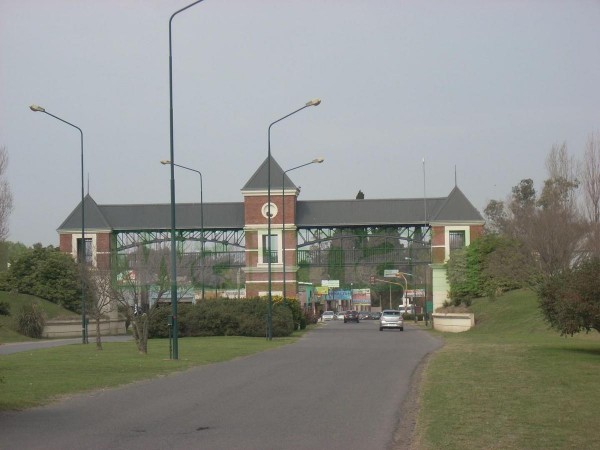 LOTE EN SANTA ELENA