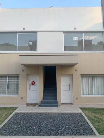 Duplex de 2 ambientes en San Ignacio