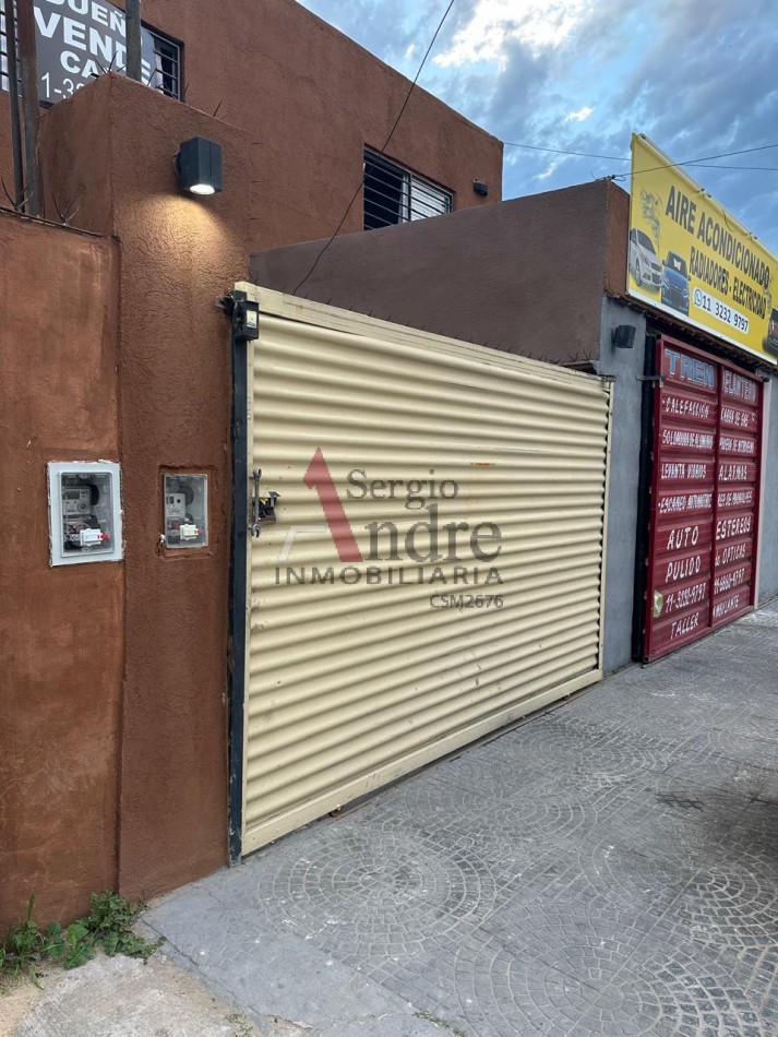 CASA EN DOS PLANTAS CALLE LISANDRO DE LA TORRE 75 / BARRIO VILLA IGLESIAS JOSE C PAZ