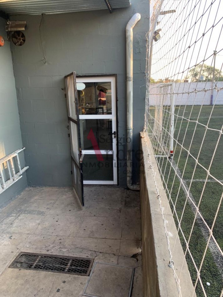 VENTA PROPIEDAD + FONDO DE COMERCIO CALLE BALCARSE 1688 (PREDIO CANCHAS DE FUTBOL)  SAN MIGUEL