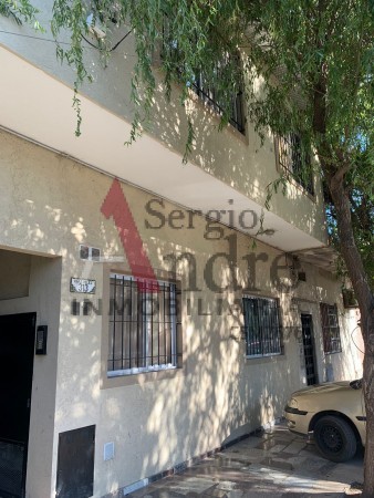 MONOAMBIENTE CON COCINA SEPARADA CALLE DIAZ VELEZ 313 EN JOSE C PAZ (SIN EXPENSAS) CON GARAGE PARA MOTO