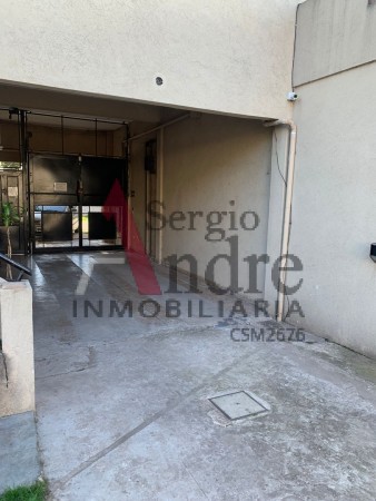 MONOAMBIENTE CON COCINA SEPARADA CALLE DIAZ VELEZ 313 EN JOSE C PAZ (SIN EXPENSAS) CON GARAGE PARA MOTO