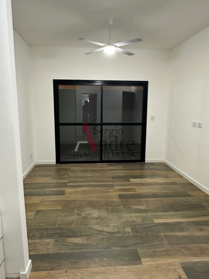 DEPARTAMENTO 3 AMBIENTES (categoria) CALLE URQUIZA 2264 ESQUINA IRIGOIN SAN MIGUEL SIN EXPENSAS