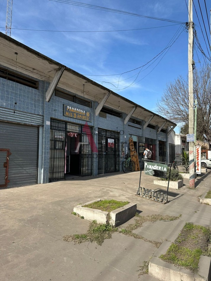 LOCAL COMERCIAL CALLE HECTOR ARREGUI 2492 (EX FLORIDA) BARRIO ALBERDI JOSE C PAZ 