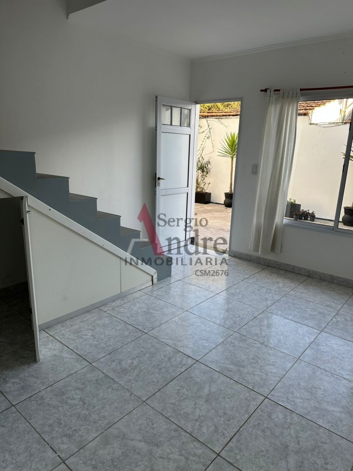 DUPLEX (DOS DORMITORIOS Y DOS BAÑOS) CALLE IRIGOIN 521 SAN MIGUEL SIN EXPENSAS