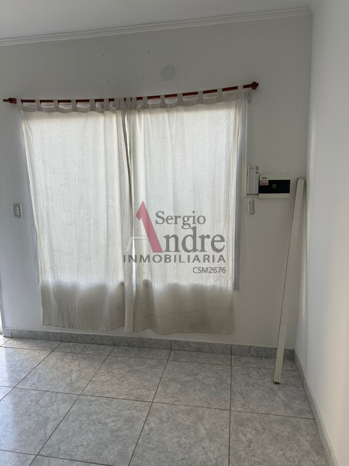 DUPLEX (DOS DORMITORIOS Y DOS BAÑOS) CALLE IRIGOIN 521 SAN MIGUEL SIN EXPENSAS