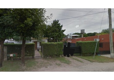 CASA TIPO AMERICANA CALLE TRIUNVIRATO 882 EN GRAND BOURG MALVINAS ARGENTINAS