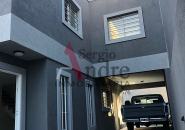DUPLEX DE CATEGORIA DOS DORMITORIOS CALLE CASTELAR 3159 ENTRE LAS DELICIAS Y LETONIA SAN MIGUEL